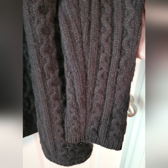 Brown Theory Cashmere Fisherman Knit Sweater - Picture 4 of 5